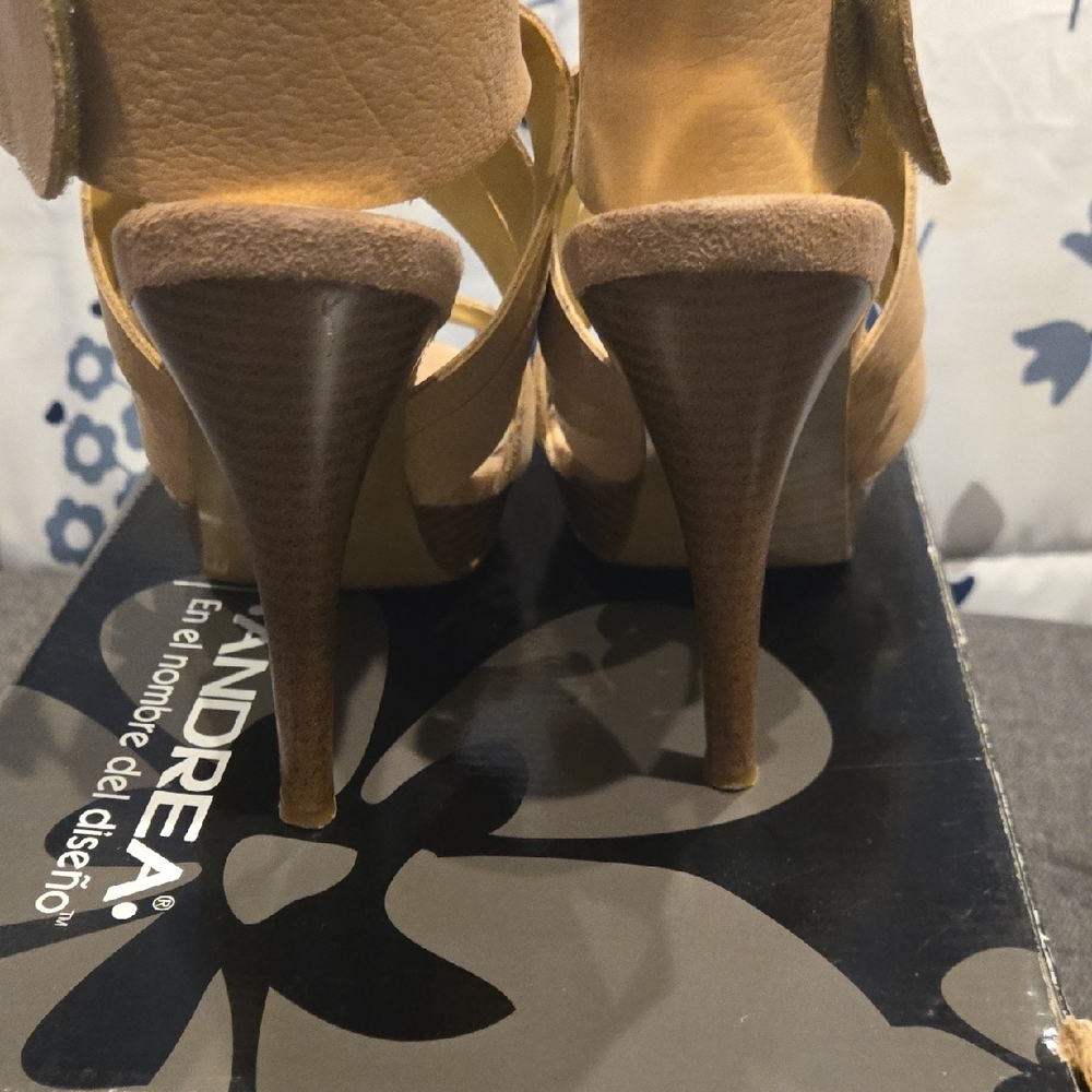 Leather Suede Like Wooden High Heel - Picture 9 of 11